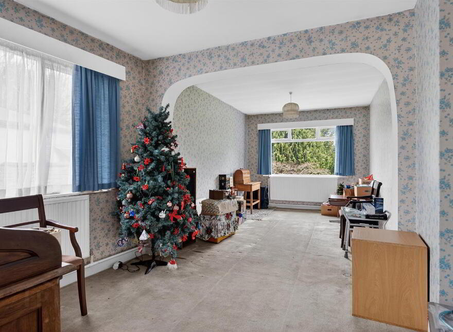 80 Kings Road, Belfast, BT5 6JN