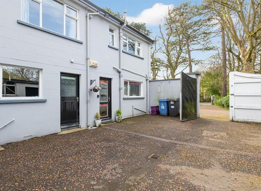 80 Kings Road, Belfast, BT5 6JN