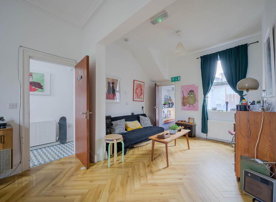 116 Bloomfield Avenue, Belfast, BT5 5AE