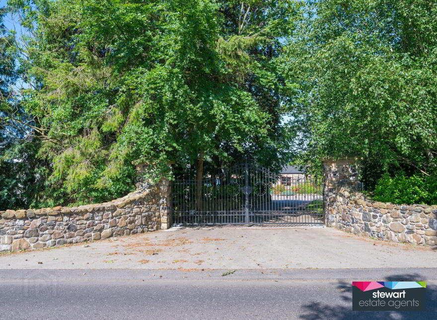 Ederowen Farm, 43 Lurgan Road, Glenavy, Crumlin, BT29 4QB