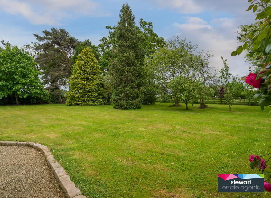 Ederowen Farm, 43 Lurgan Road, Glenavy, Crumlin, BT29 4QB
