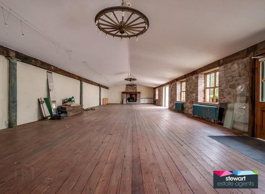 Ederowen Farm, 43 Lurgan Road, Glenavy, Crumlin, BT29 4QB