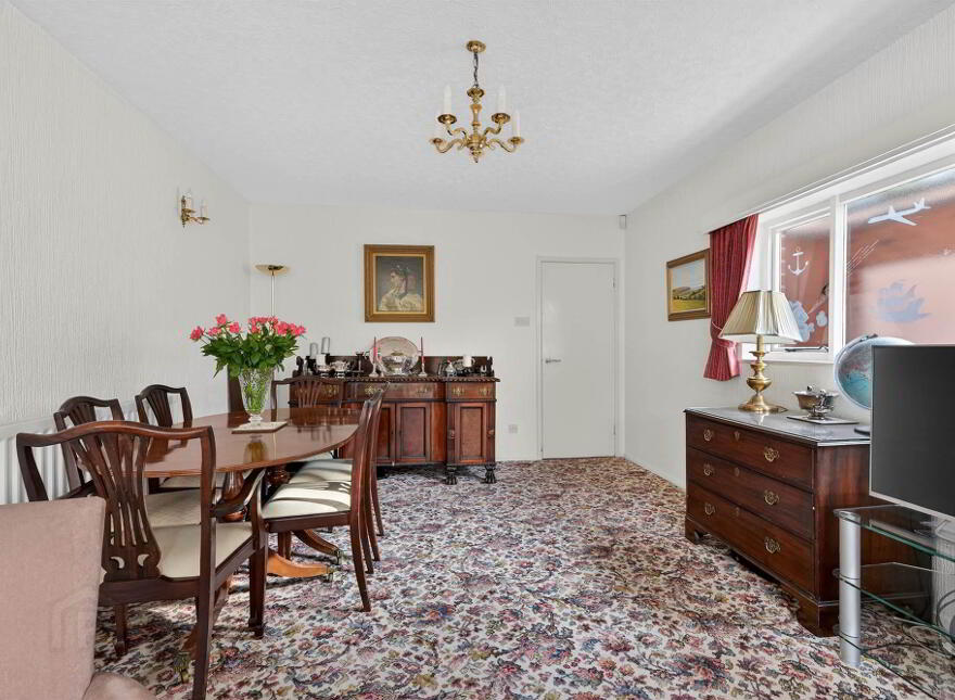 1 Holyrood, Malone, Belfast, BT9 5DA