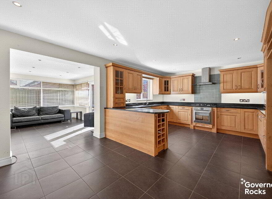 10 Dormans Point, Donaghadee, BT21 0JW