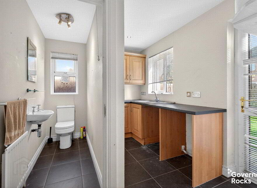 10 Dormans Point, Donaghadee, BT21 0JW