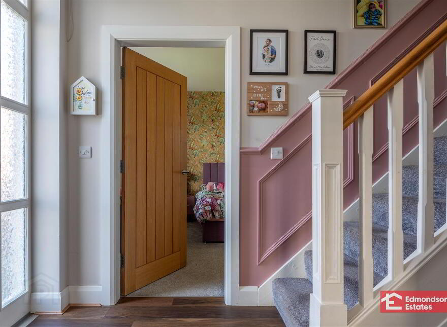 66 Castlegate, Galgorm, Ballymena, BT42 1SD