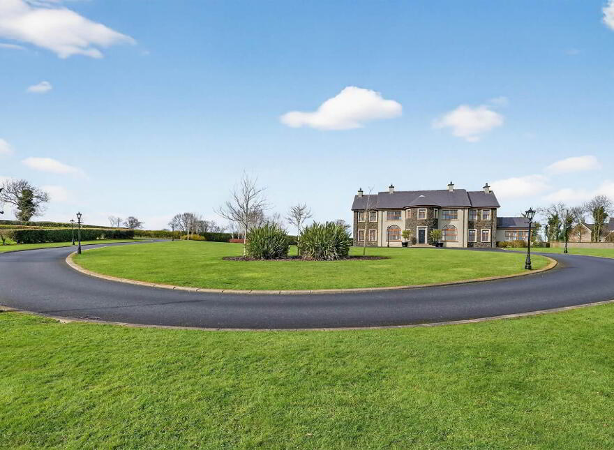 40 Gregorlough Road, Dromore, BT25 1RR