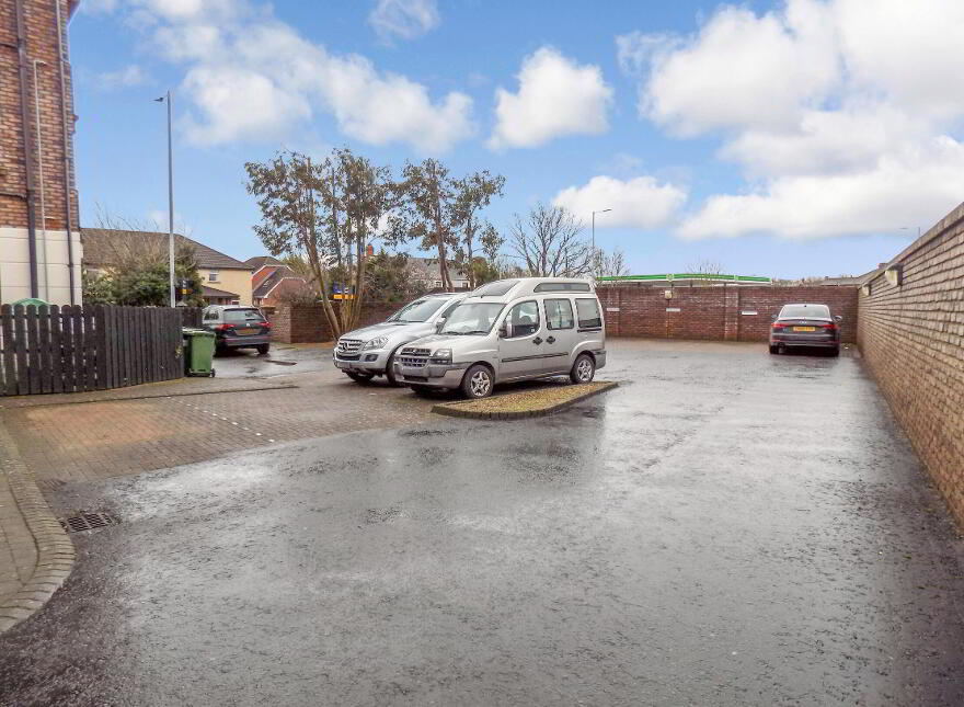 4 Keightley Court, Lisburn, BT28 1BA
