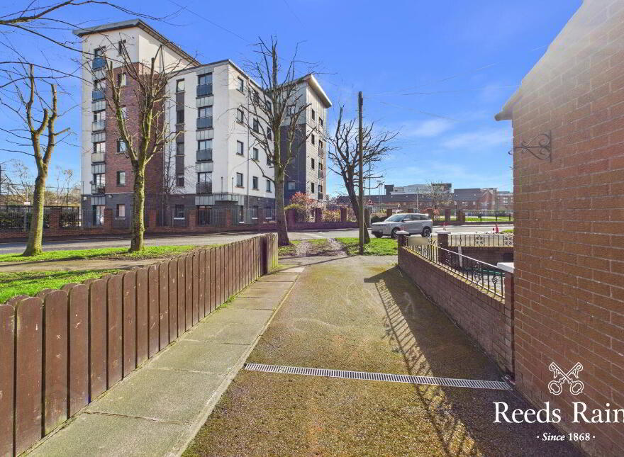 31 Stewart Street, Belfast, BT7 2BT