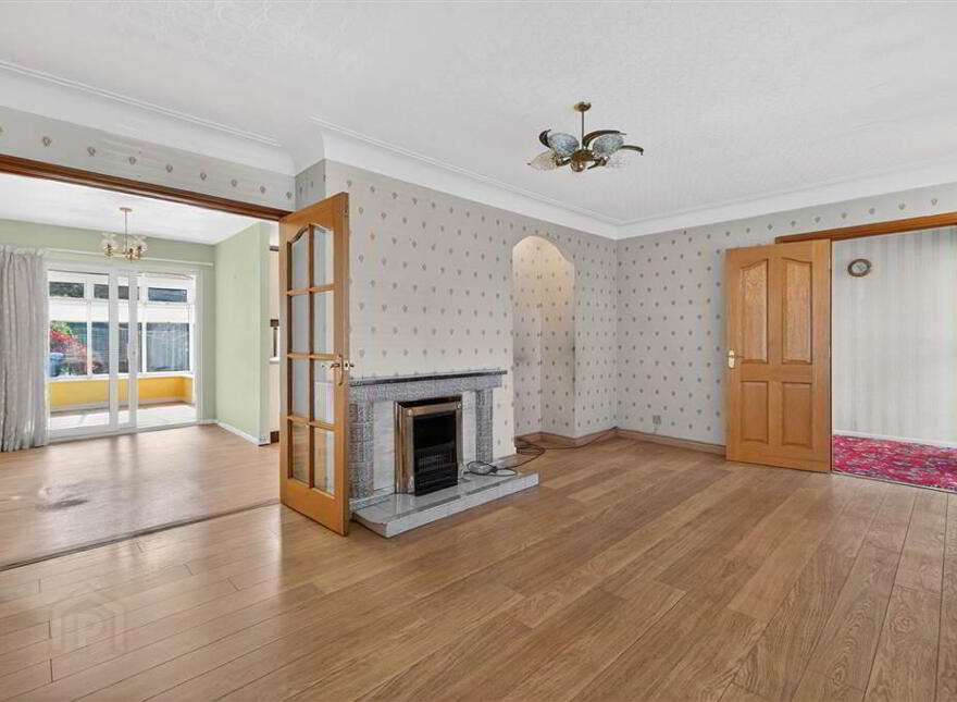 10 Landor Park, Ballynahinch Road, Lisburn, BT27 5HF