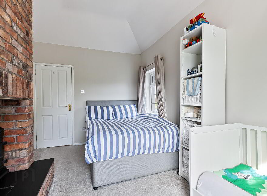 92 Dromore Road, Royal Hillsborough, BT26 6HU