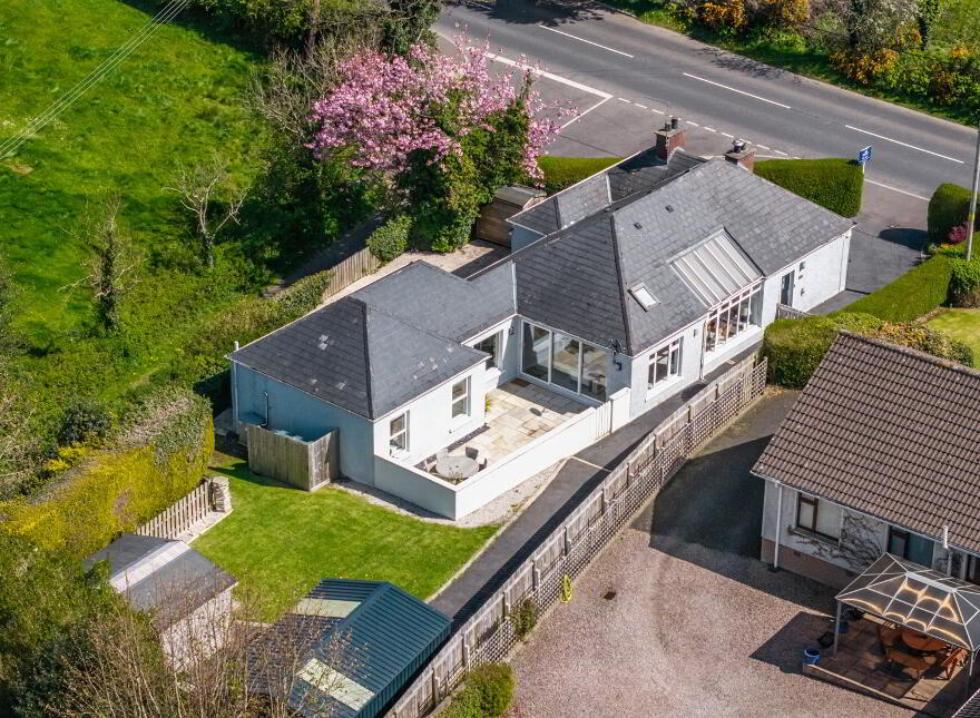 92 Dromore Road, Royal Hillsborough, BT26 6HU
