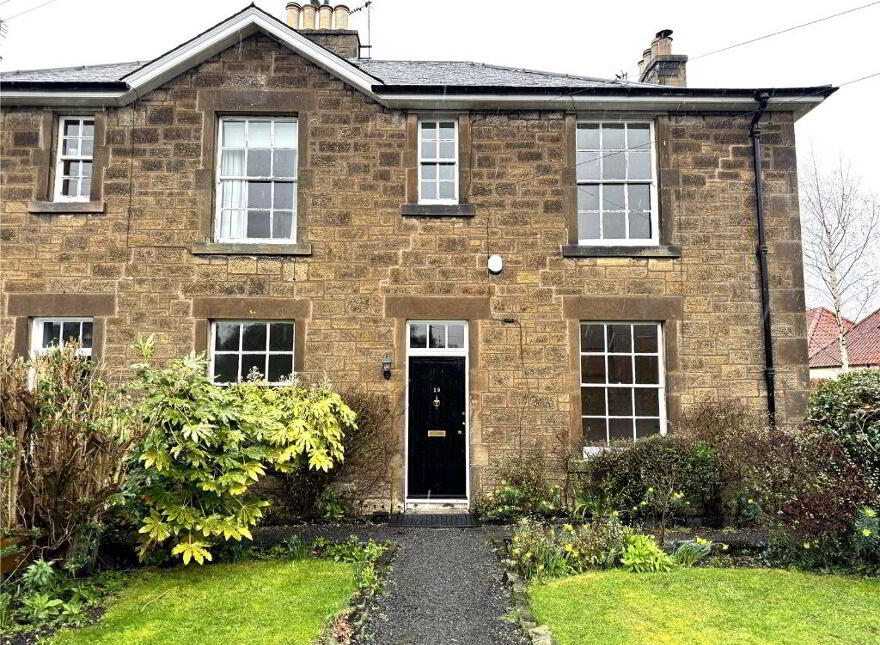 19 Crookston Road, Musselburgh, East Lothian, Musselburgh, EH21 7TQ