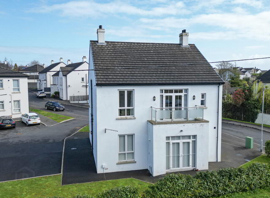 15 Laurel Manor, Antrim, BT41 1QS
