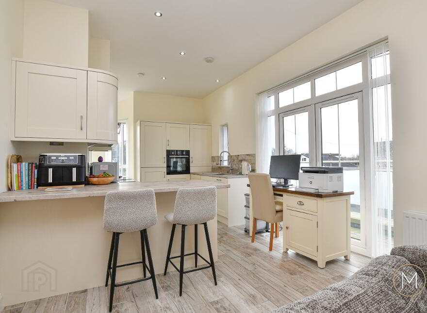 15 Laurel Manor, Antrim, BT41 1QS