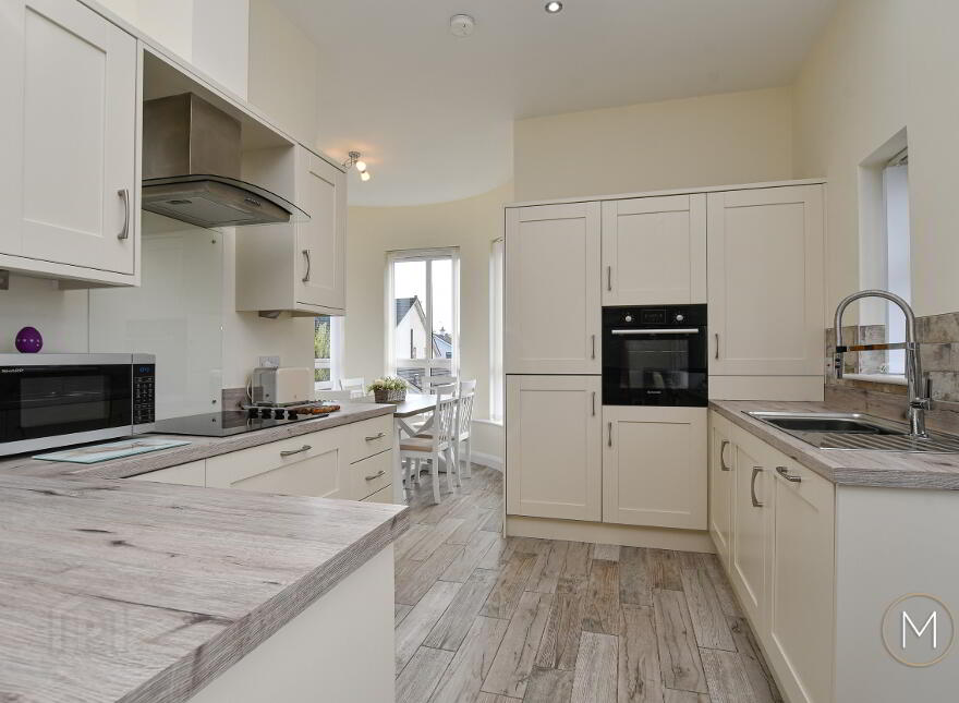 15 Laurel Manor, Antrim, BT41 1QS