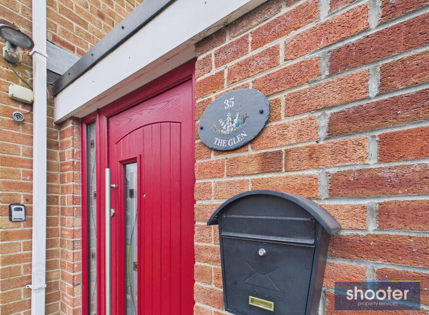 35 The Glen, Newry, BT35 8BS