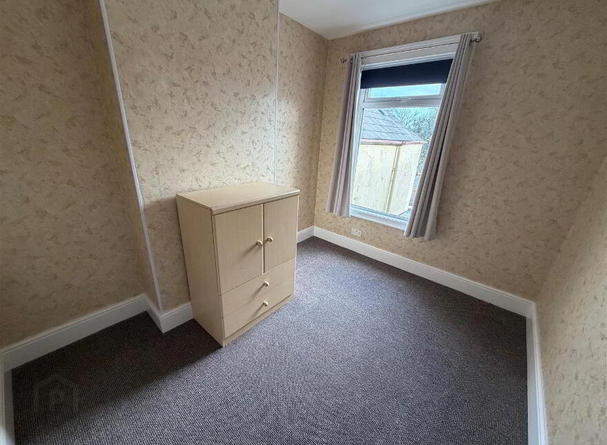 61 Castle Street, Bangor, BT20 4SX
