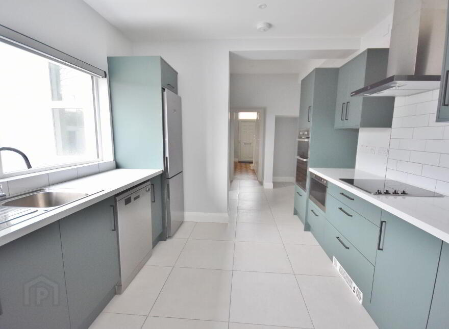 32 Bridge Road, Listowel, V31H520