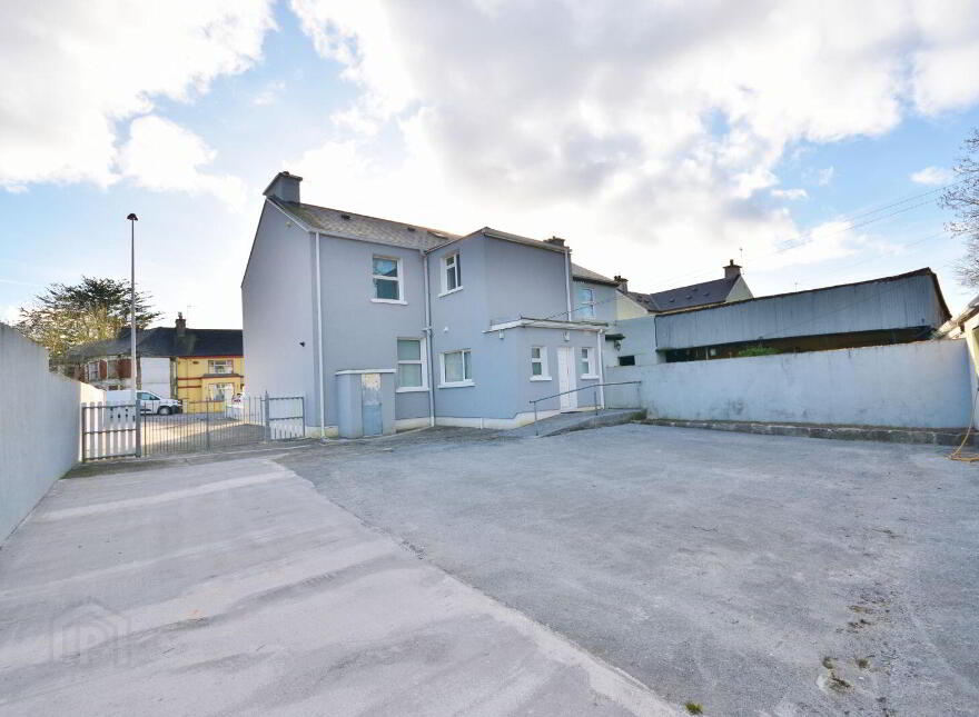 32 Bridge Road, Listowel, V31H520