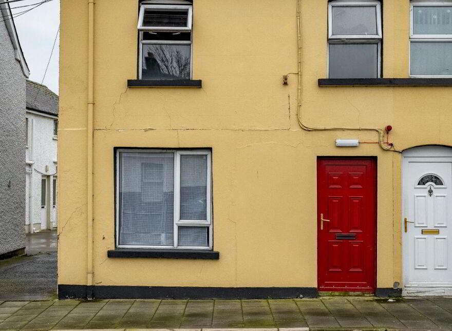 2x Apartments) Potential Yield, C. 17 Main Street, St. Johnston, F93Y097