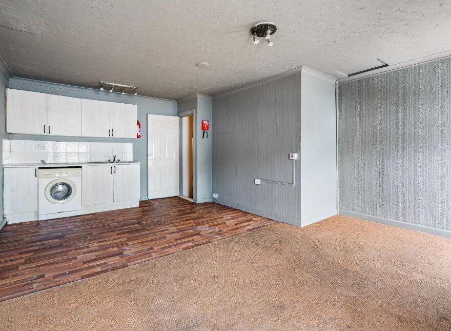 2x Apartments) Potential Yield, C. 17 Main Street, St. Johnston, F93Y097