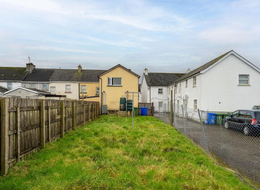 2x Apartments) Potential Yield, C. 17 Main Street, St. Johnston, F93Y097