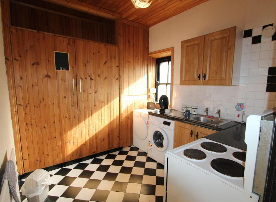 Petticoat House, Market Square, Castleblayney, A75NP89