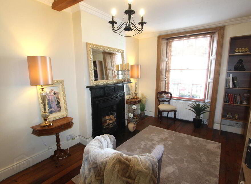 Petticoat House, Market Square, Castleblayney, A75NP89