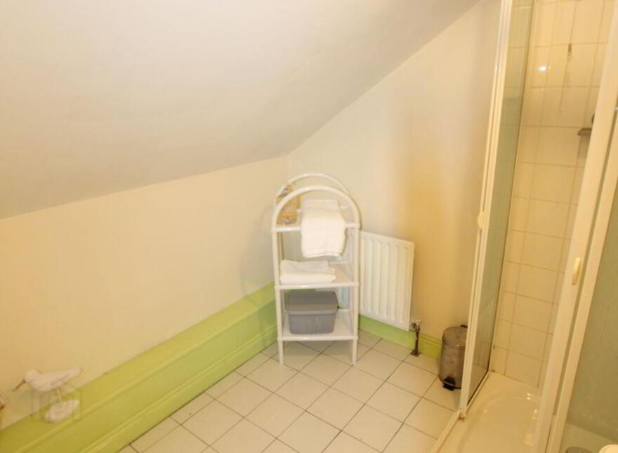 Petticoat House, Market Square, Castleblayney, A75NP89