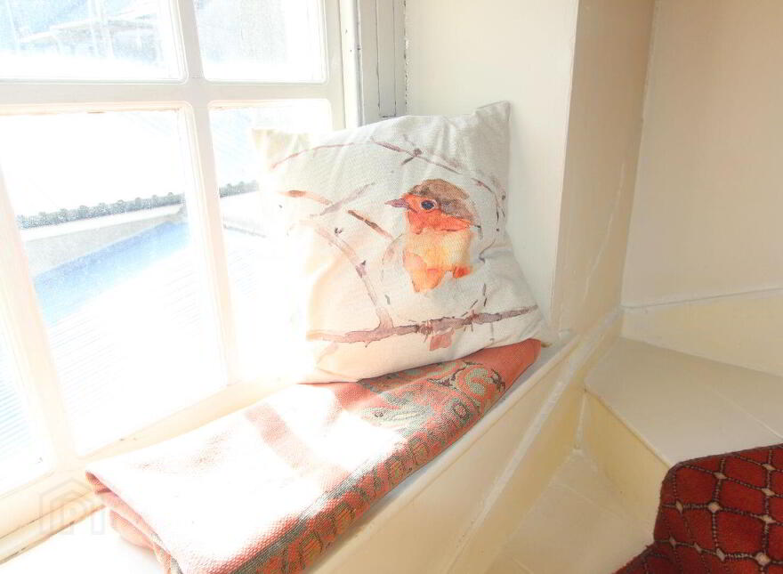 Petticoat House, Market Square, Castleblayney, A75NP89
