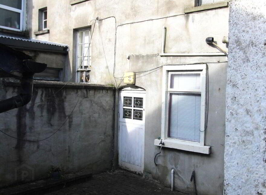 Petticoat House, Market Square, Castleblayney, A75NP89
