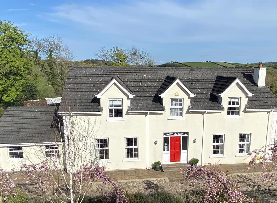 39 Cherryhill Road, Ballynahinch, BT24 8NW