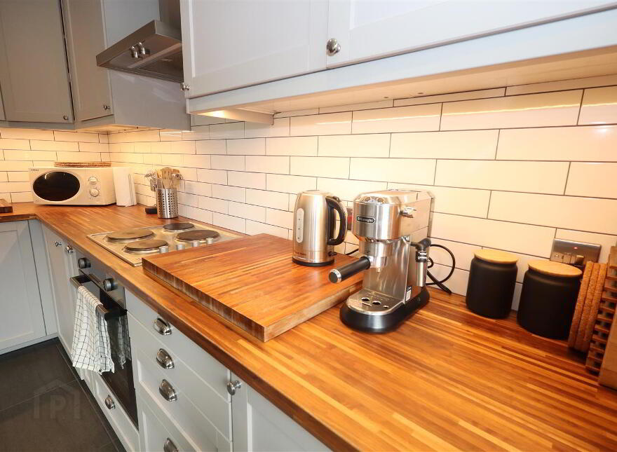 22 Glenmount Courtyard, Newtownabbey, BT36 7QG