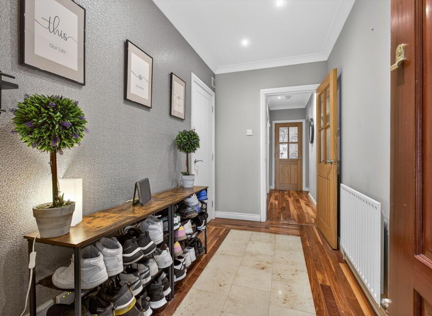 38 Tullymore Dale, Broughshane, Ballymena, BT43 7TD