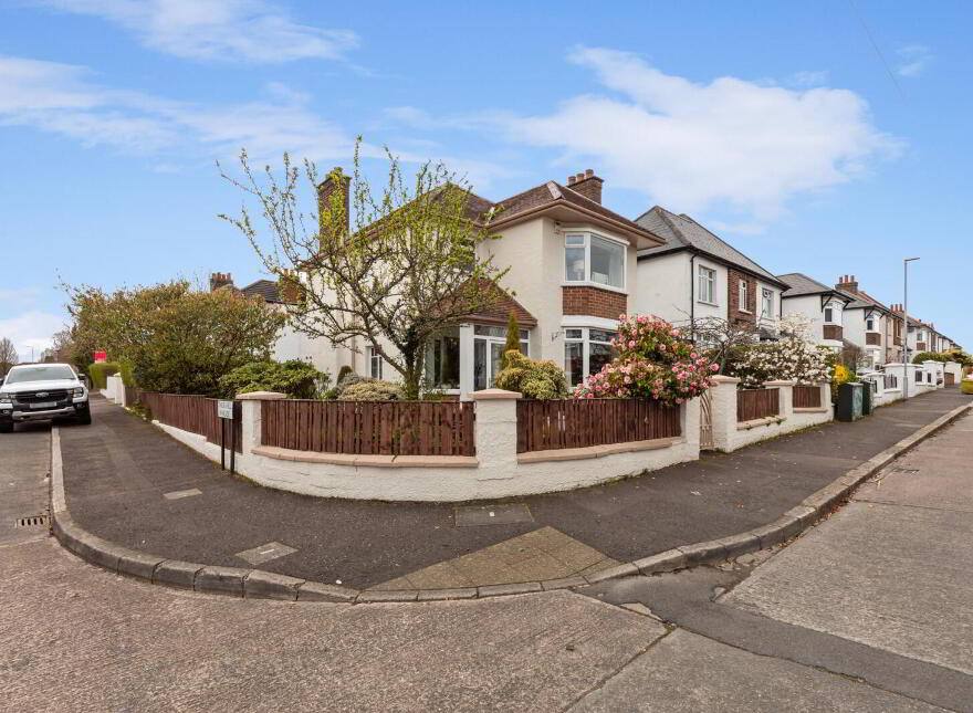 21 Thornhill Park, Belfast, BT5 7AR