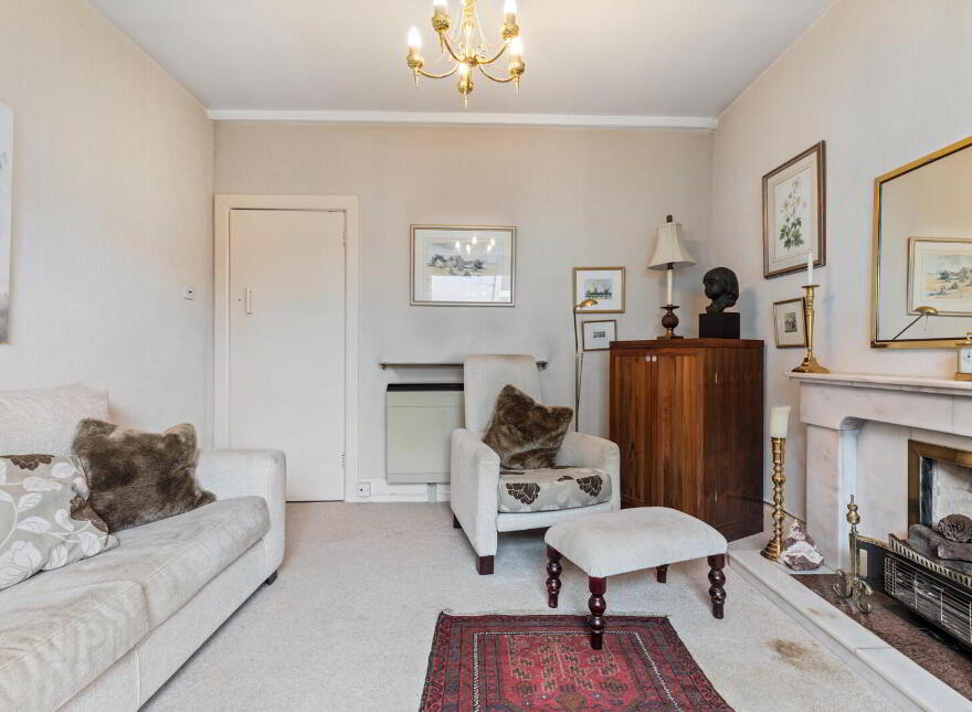 21 Thornhill Park, Belfast, BT5 7AR