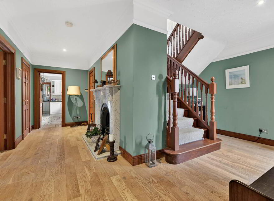 227 Bangor Road, Craigavad, Holywood, BT18 0JQ