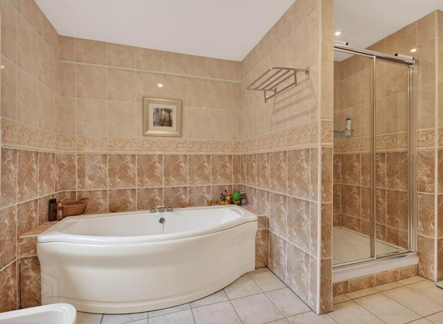 227 Bangor Road, Craigavad, Holywood, BT18 0JQ