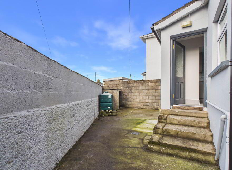 214 William Street, Portlaw, Waterford, X91Y8X6