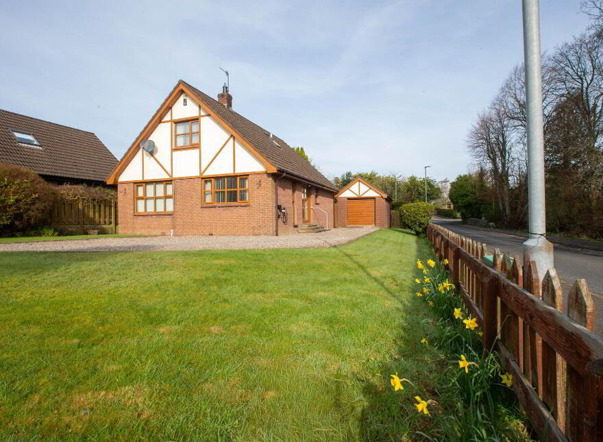 12 Tudor Heights, Bryansford, Newcastle, BT33 0QY photo 3