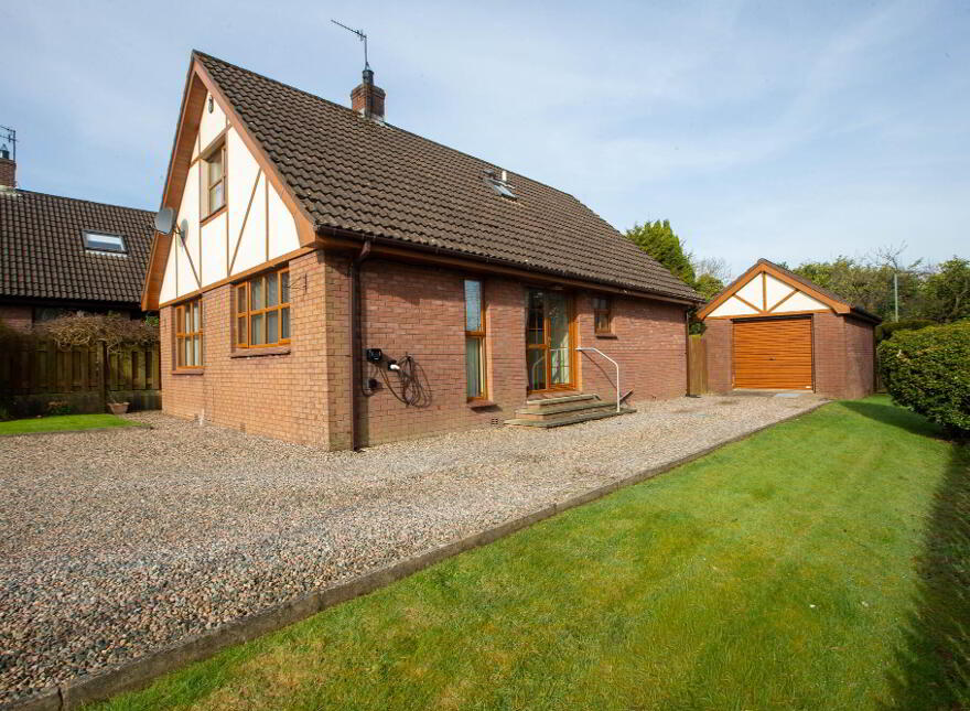 12 Tudor Heights, Bryansford, Newcastle, BT33 0QY