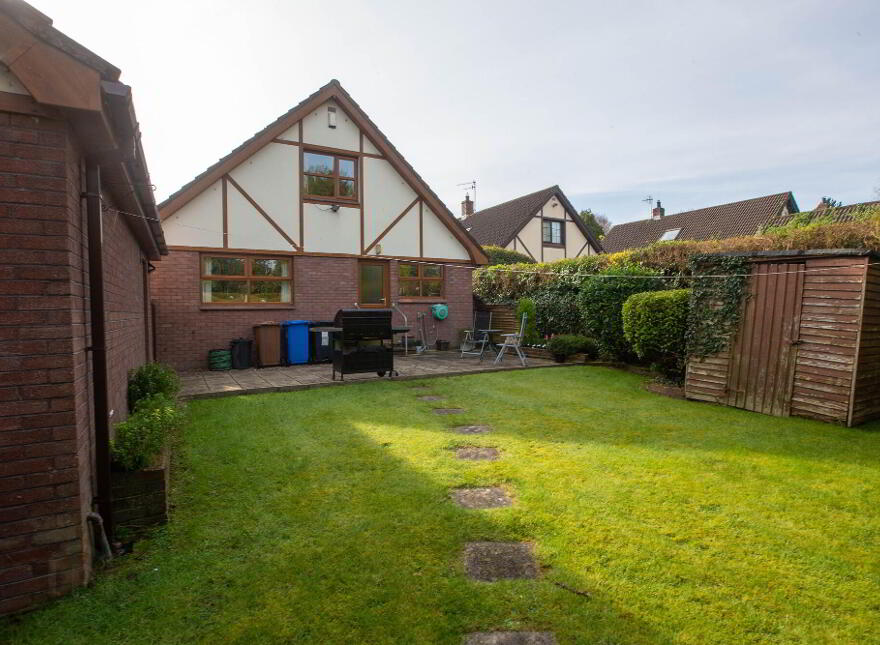 12 Tudor Heights, Bryansford, Newcastle, BT33 0QY