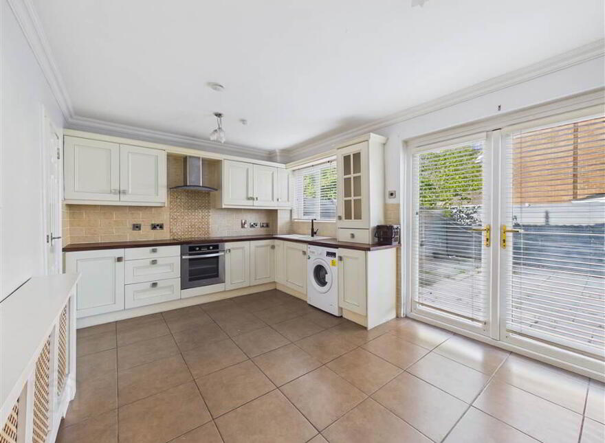 7A Thornhill Crescent, Belfast, BT17 0RH