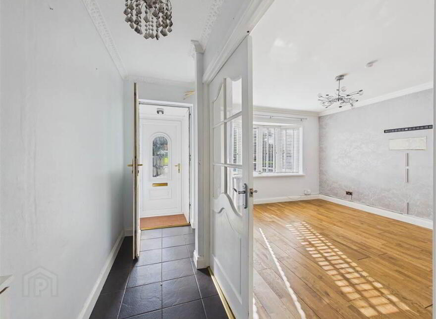 7A Thornhill Crescent, Belfast, BT17 0RH