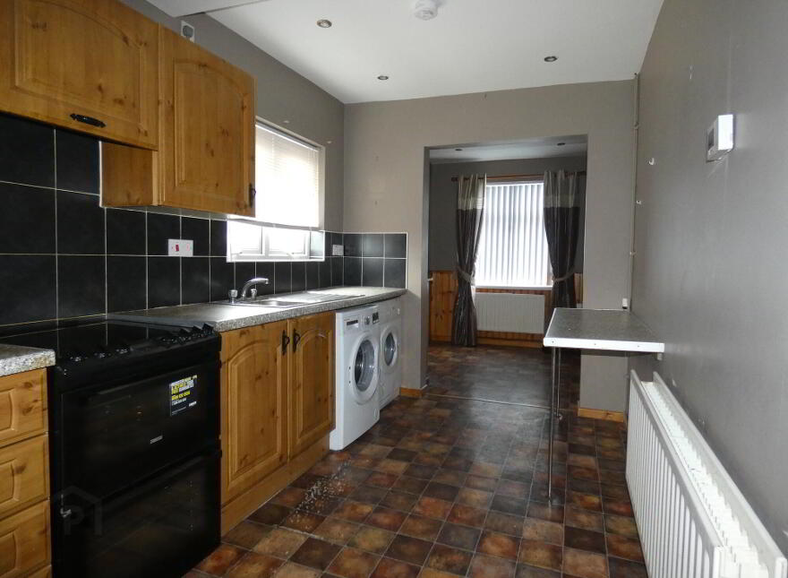 19 Whitepark Road, Ballycastle, BT54 6HA