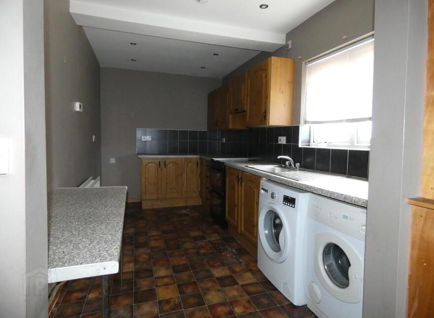 19 Whitepark Road, Ballycastle, BT54 6HA