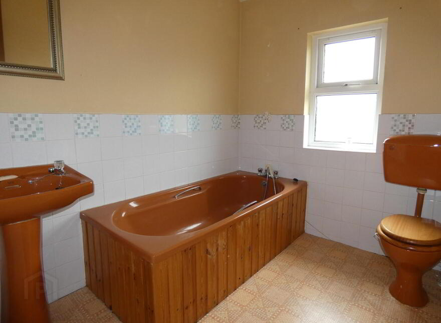 19 Whitepark Road, Ballycastle, BT54 6HA