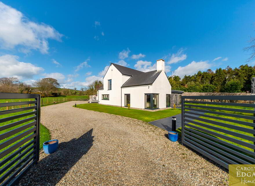 34 Wallace Hill Road, Killyleagh, Downpatrick, BT30 9SD