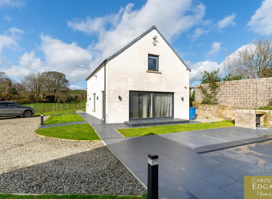 34 Wallace Hill Road, Killyleagh, Downpatrick, BT30 9SD
